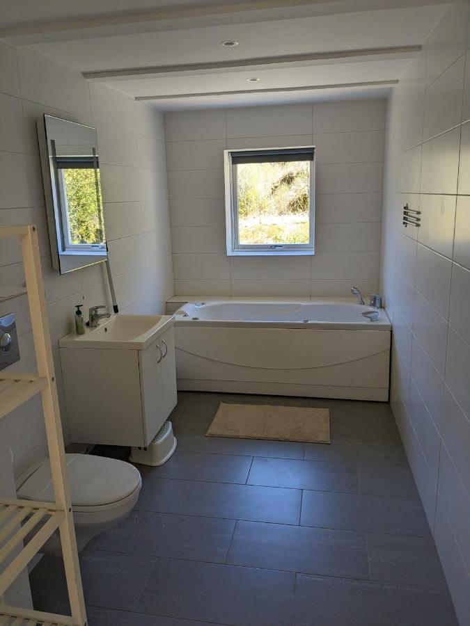 Holiday Home - Your Dream Vacation Awaits In Massfjorden Masfjorden Eksteriør billede