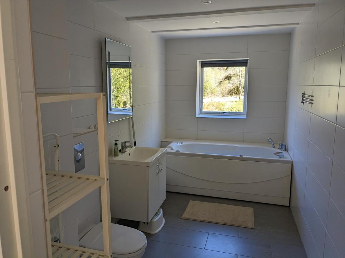 Holiday Home - Your Dream Vacation Awaits In Massfjorden Masfjorden Eksteriør billede